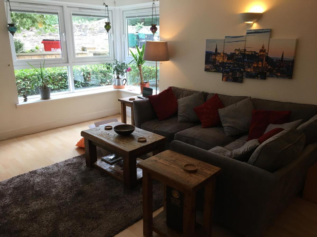 Holyrood Park Apartment Edinburg Exteriör bild